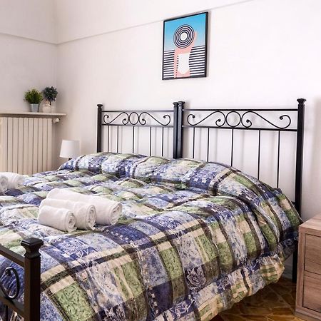 Vico II Terrace Apartment A Step From Piazza Roma Martina Franca Exterior photo