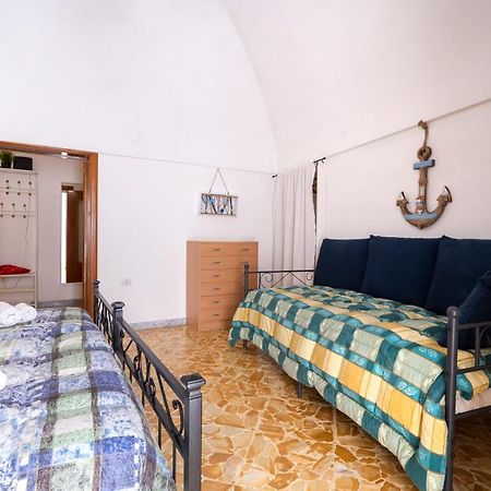 Vico II Terrace Apartment A Step From Piazza Roma Martina Franca Exterior photo